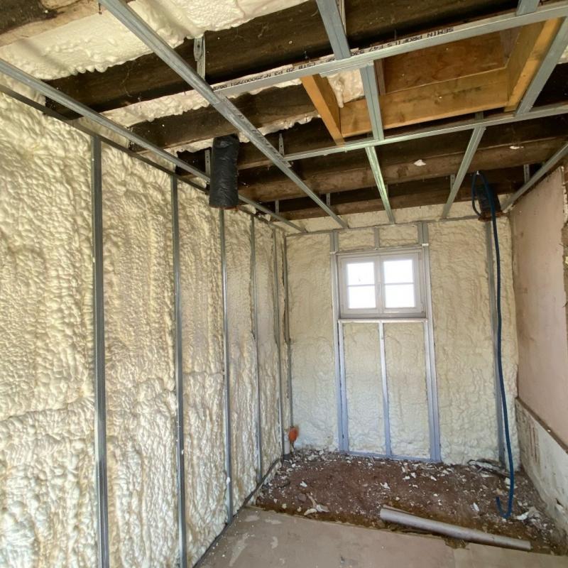 Isolation de rampants et murs – Cernay - Iso-Logi'K - isolation en Normandie Isolation de rampants et murs – Cernay - Iso-Logi'K - isolation en Normandie